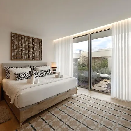 Lagoon 56 Deluxe * 오비도스